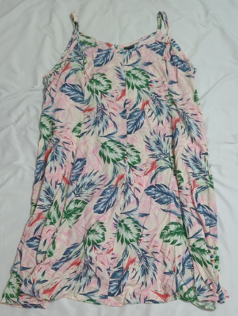 Torrid Sleeveless Trapeze Midi Dress, Color Tropical Leaves Size 4X - Picture 3 of 14